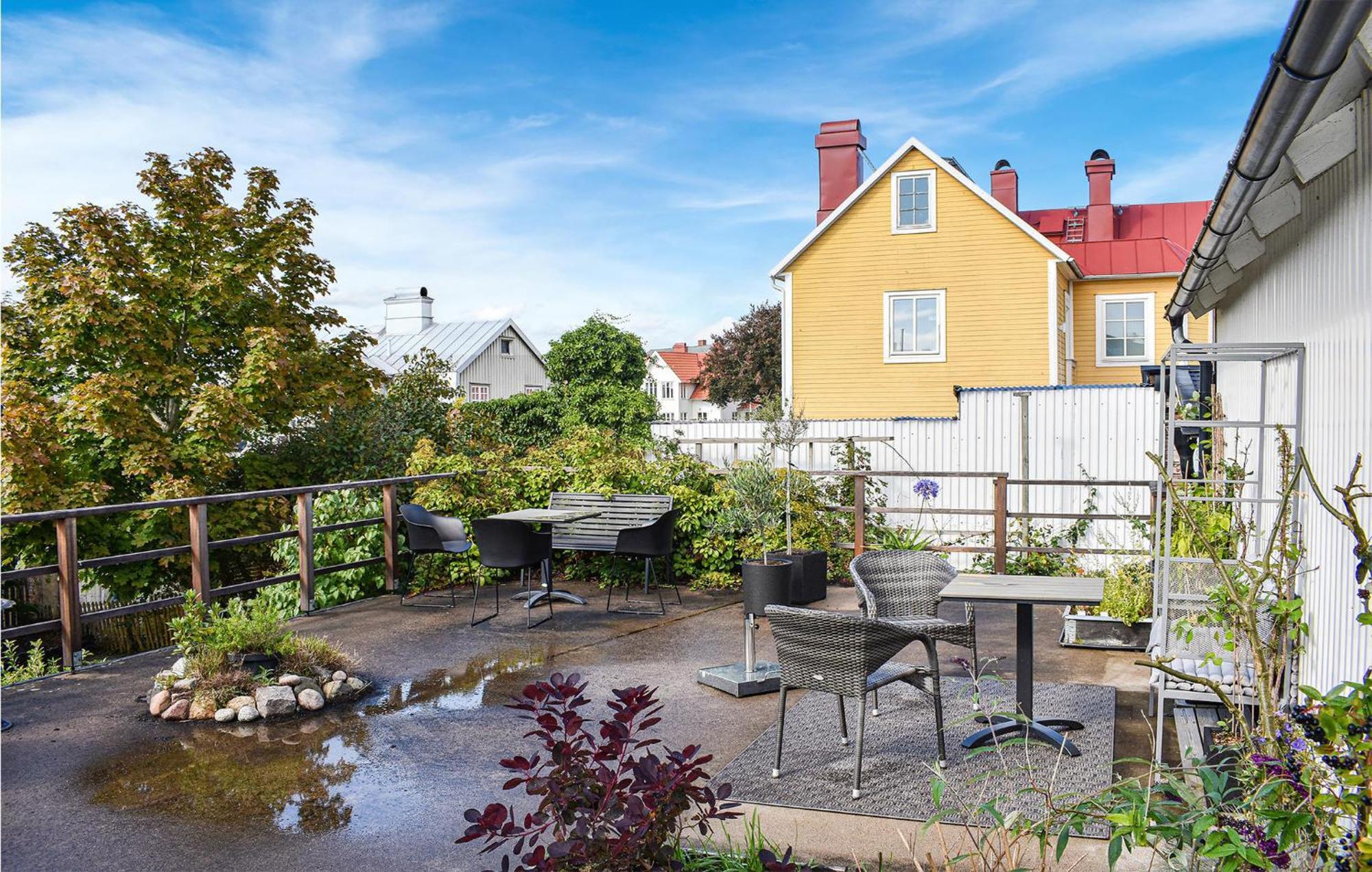 Cozy Home In Karlskrona With Kitchen Bagian luar foto